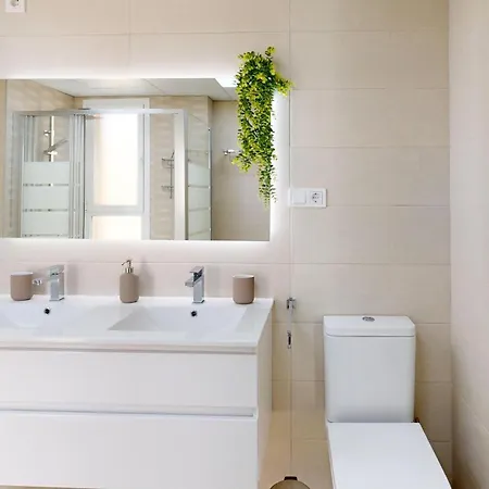 Apartment Cozy In With Kitchenette