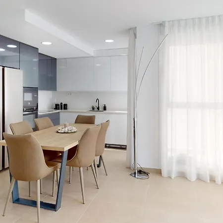 Apartment Cozy In With Kitchenette *